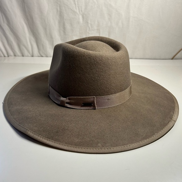 Brixton Accessories - Brixton Women’s Joanna 100% Wool Felt Hat, Taupe. Size S